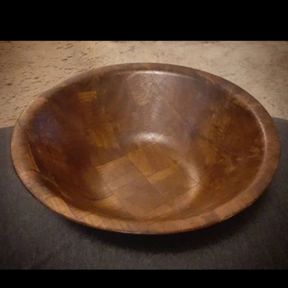 Vintage Weave Wood Serving Bowl